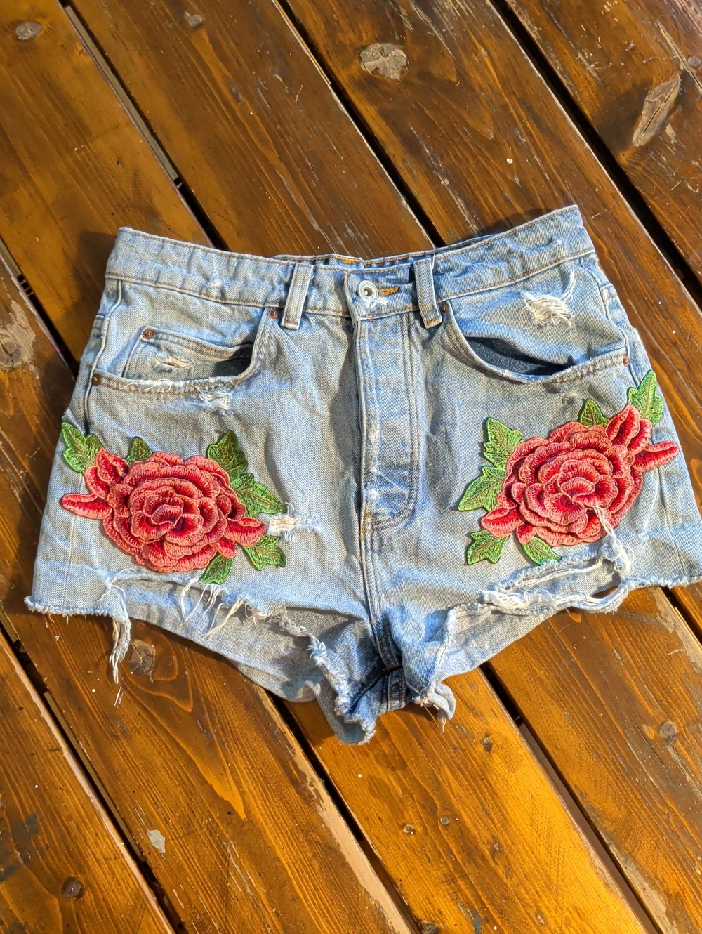 Zara Light Blue Denim Shorts with Red Rose Patches